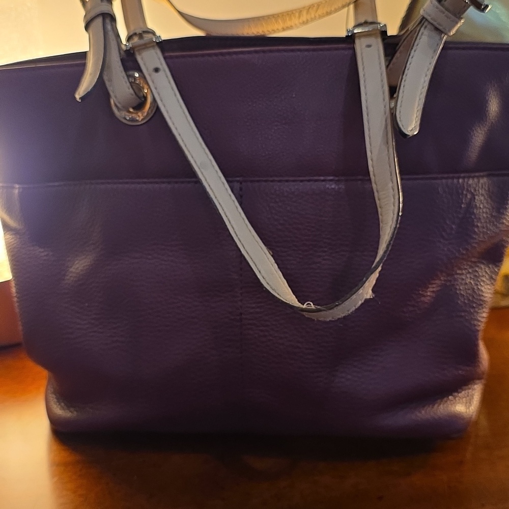Michael Kors Pebble Leather Tote - Picture 4 of 7